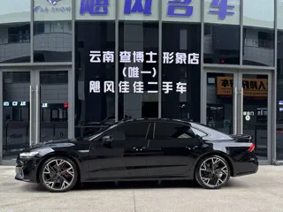 Audi A7L 2024 купить из Китая, цена 6 990 000 ₽ — Suifenhe Auto