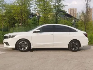 Honda Envix 2020 купить из Китая, цена 1 009 000 ₽ — Suifenhe Auto
