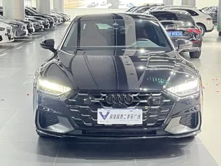 Audi A7L 2025 купить из Китая, цена 7 143 000 ₽ — Suifenhe Auto