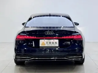 Audi A7L 2024 купить из Китая, цена 5 362 000 ₽ — Suifenhe Auto