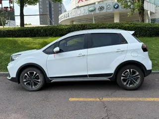 Geely X3 2020 купить из Китая, цена 1 149 000 ₽ — Suifenhe Auto