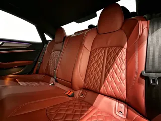 Audi A7L 2024 купить из Китая, цена 6 936 000 ₽ — Suifenhe Auto