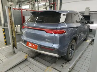 BYD Song Pro NEV 2025 купить из Китая, цена 3 160 000 ₽ — Suifenhe Auto