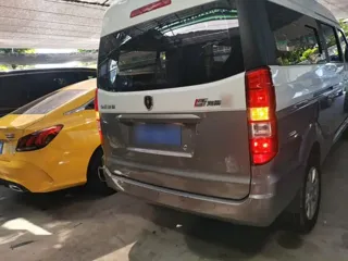 Jinbei S 2023 купить из Китая, цена 1 072 000 ₽ — Suifenhe Auto