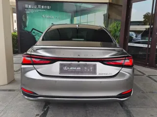 Lexus ES 2025 купить из Китая, цена 8 114 000 ₽ — Suifenhe Auto