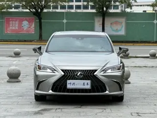 Lexus ES 2024 купить из Китая, цена 7 291 000 ₽ — Suifenhe Auto