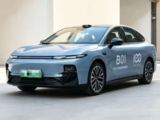Leapmotor B01 2025 купить из Китая, цена 2 990 000 ₽ — Suifenhe Auto