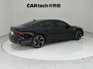 Audi A7L 2025 купить из Китая, цена 7 296 000 ₽ — Suifenhe Auto