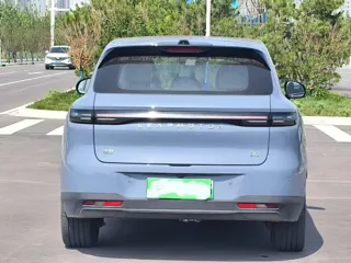 Leapmotor B10 2025 купить из Китая, цена 3 023 000 ₽ — Suifenhe Auto