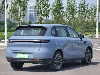 Leapmotor B10 2025 купить из Китая, цена 3 023 000 ₽ — Suifenhe Auto