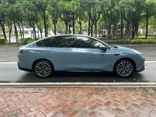 Leapmotor B01 2025 купить из Китая, цена 1 507 000 ₽ — Suifenhe Auto