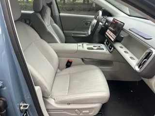 Leapmotor B01 2025 купить из Китая, цена 1 507 000 ₽ — Suifenhe Auto