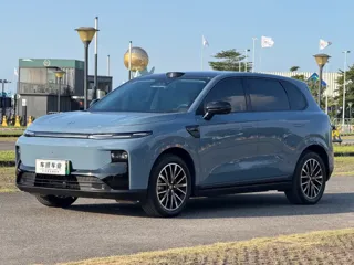 Leapmotor B10 2025 купить из Китая, цена 2 968 000 ₽ — Suifenhe Auto