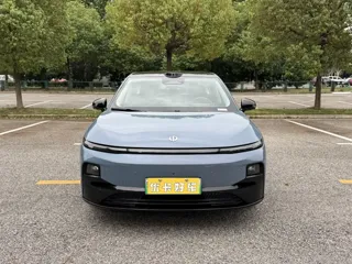 Leapmotor B01 2025 купить из Китая, цена 3 005 000 ₽ — Suifenhe Auto