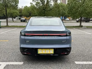 Leapmotor B01 2025 купить из Китая, цена 3 005 000 ₽ — Suifenhe Auto