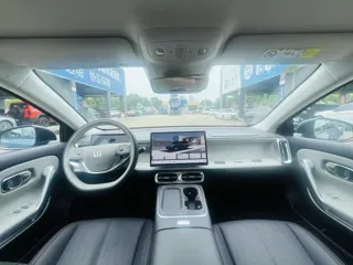 Leapmotor B01 2025 купить из Китая, цена 3 063 000 ₽ — Suifenhe Auto