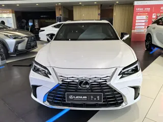 Lexus ES 2025 купить из Китая, цена 8 229 000 ₽ — Suifenhe Auto