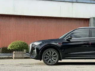 Hongqi HS5 2024 купить из Китая, цена 3 559 000 ₽ — Suifenhe Auto