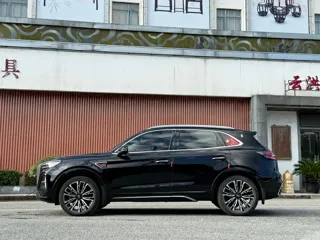 Hongqi HS5 2024 купить из Китая, цена 3 559 000 ₽ — Suifenhe Auto