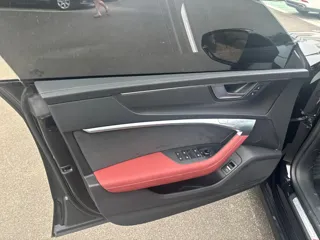 Audi A7L 2025 купить из Китая, цена 5 952 000 ₽ — Suifenhe Auto