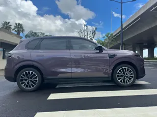 Leapmotor B10 2025 купить из Китая, цена 2 950 000 ₽ — Suifenhe Auto