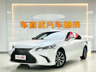 Lexus ES 2020 купить из Китая, цена 7 479 000 ₽ — Suifenhe Auto