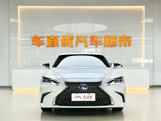 Lexus ES 2020 купить из Китая, цена 7 479 000 ₽ — Suifenhe Auto