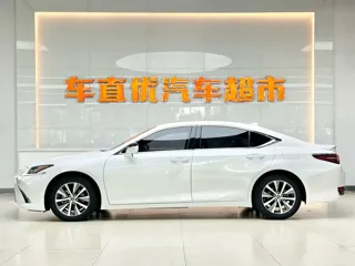 Lexus ES 2020 купить из Китая, цена 7 479 000 ₽ — Suifenhe Auto
