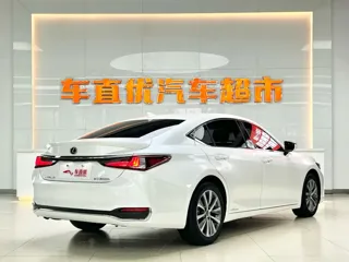 Lexus ES 2020 купить из Китая, цена 7 479 000 ₽ — Suifenhe Auto