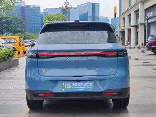 Leapmotor B10 2025 купить из Китая, цена 3 023 000 ₽ — Suifenhe Auto