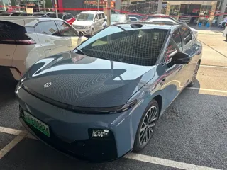 Leapmotor B01 2025 купить из Китая, цена 3 063 000 ₽ — Suifenhe Auto