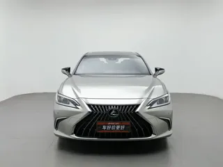 Lexus ES 2023 купить из Китая, цена 6 946 000 ₽ — Suifenhe Auto