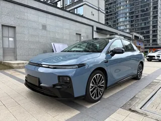Leapmotor B01 2025 купить из Китая, цена 3 008 000 ₽ — Suifenhe Auto