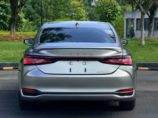 Lexus ES 2025 купить из Китая, цена 7 942 000 ₽ — Suifenhe Auto