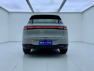 Leapmotor B10 2025 купить из Китая, цена 2 968 000 ₽ — Suifenhe Auto