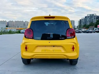 Roewe CLEVER 2022 купить из Китая, цена 858 000 ₽ — Suifenhe Auto