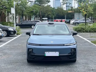 Leapmotor B01 2025 купить из Китая, цена 3 005 000 ₽ — Suifenhe Auto