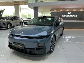 Leapmotor B01 2025 купить из Китая, цена 3 023 000 ₽ — Suifenhe Auto