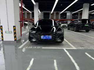 Audi A7L 2024 купить из Китая, цена 5 631 000 ₽ — Suifenhe Auto