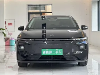 Leapmotor B01 2025 купить из Китая, цена 2 807 000 ₽ — Suifenhe Auto