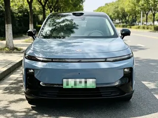 Leapmotor B10 2025 купить из Китая, цена 3 041 000 ₽ — Suifenhe Auto
