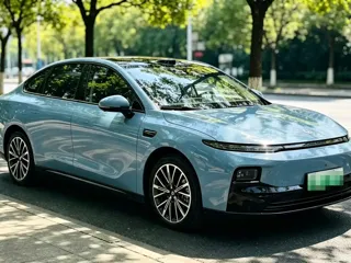 Leapmotor B01 2025 купить из Китая, цена 3 023 000 ₽ — Suifenhe Auto