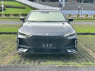 Changan UNI-V 2024 купить из Китая, цена 2 609 000 ₽ — Suifenhe Auto