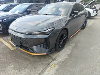 Changan UNI-V 2024 купить из Китая, цена 2 561 000 ₽ — Suifenhe Auto