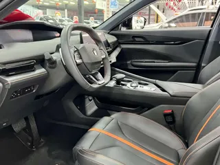 Changan UNI-V 2024 купить из Китая, цена 2 555 000 ₽ — Suifenhe Auto