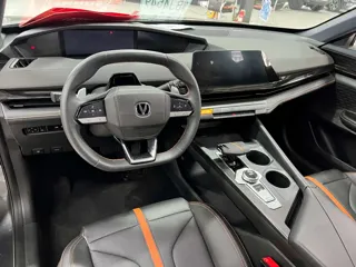Changan UNI-V 2024 купить из Китая, цена 2 555 000 ₽ — Suifenhe Auto