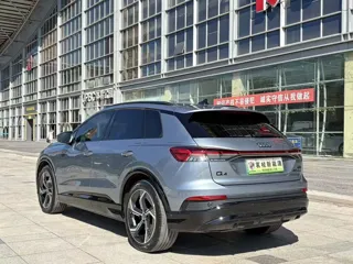 Audi Q4 e-tron 2022 купить из Китая, цена 3 982 000 ₽ — Suifenhe Auto