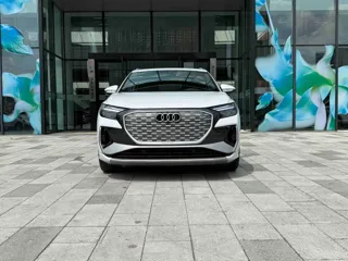 Audi Q4 e-tron 2025 купить из Китая, цена 3 967 000 ₽ — Suifenhe Auto
