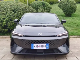 Changan UNI-V 2025 купить из Китая, цена 2 749 000 ₽ — Suifenhe Auto