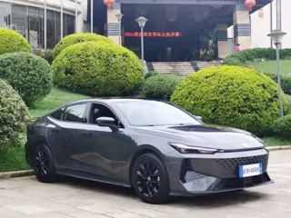 Changan UNI-V 2025 купить из Китая, цена 2 749 000 ₽ — Suifenhe Auto